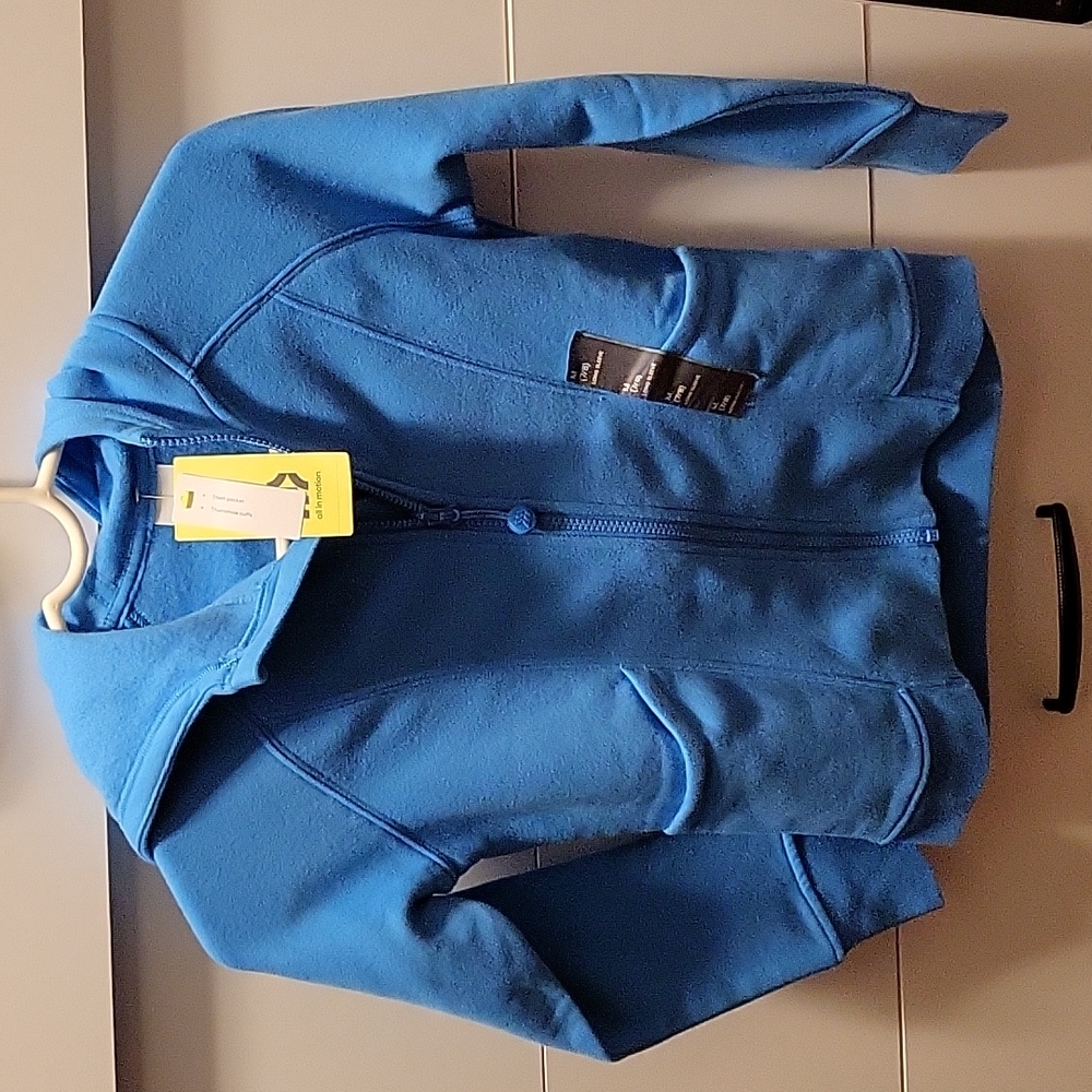 Girls new with tag blue sweatshirt